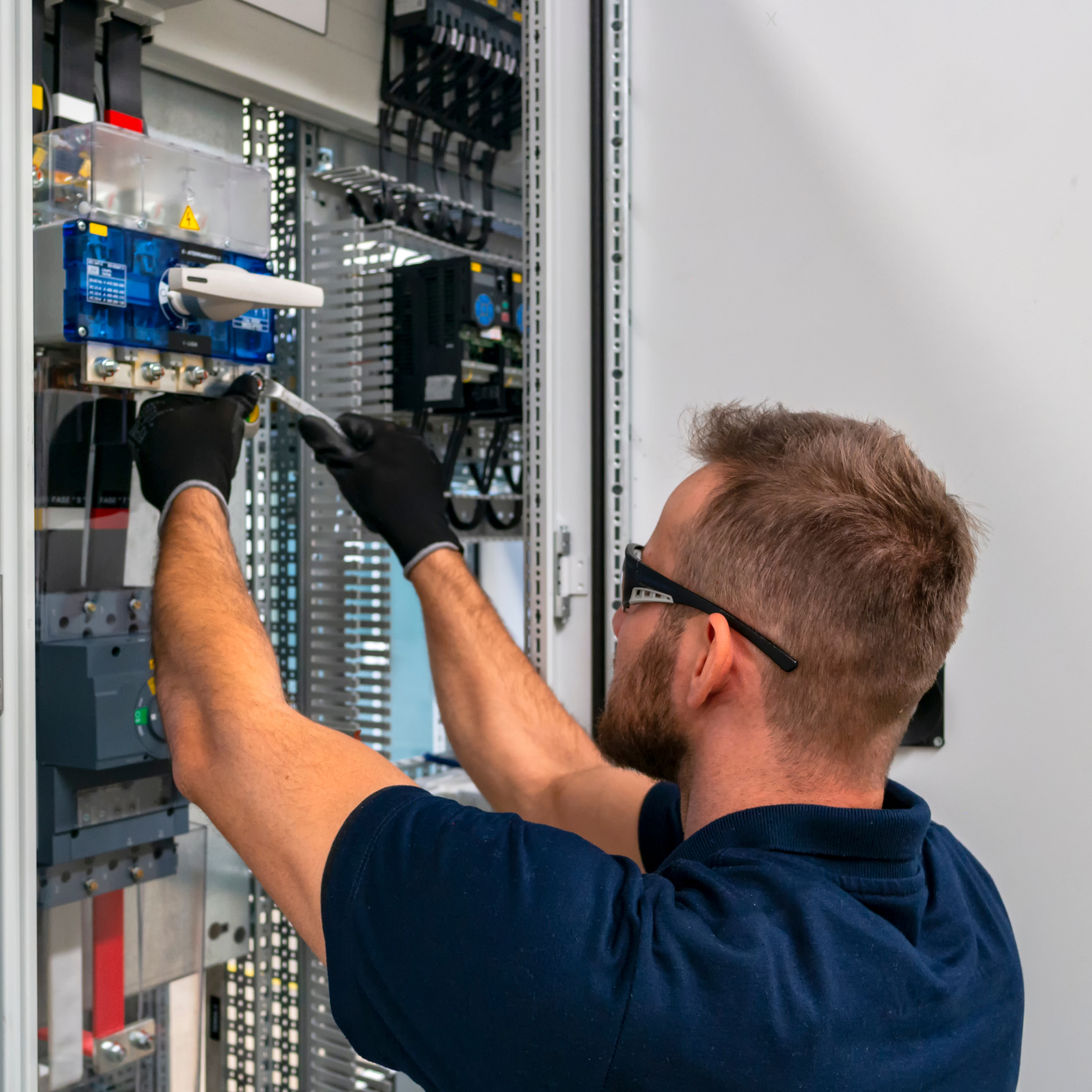 Aluminum Wiring in Manitoba Homes: Risks, Insurance Concerns, and Safe Solutions