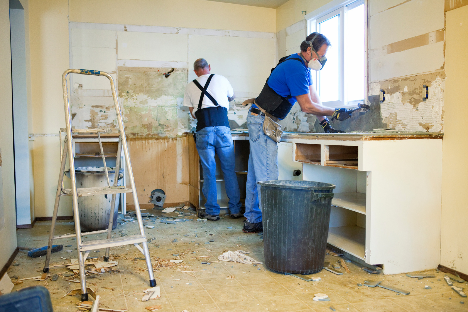 Unpermitted Work? Don’t Let It Derail Your Move: Why Building Permits Matter in Winnipeg Real Estate